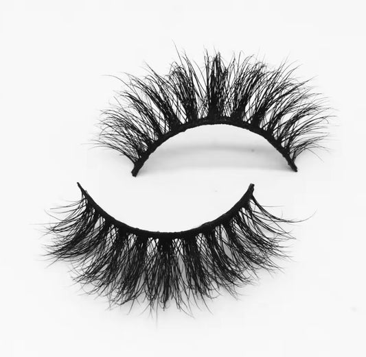 Petal Luxury Real Lashes Russian  Natural 15mm Strip Eyelashes