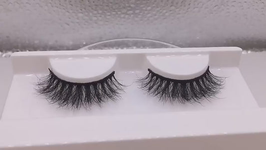 Petal Luxury Real Lashes Russian  Natural 15mm Strip Eyelashes